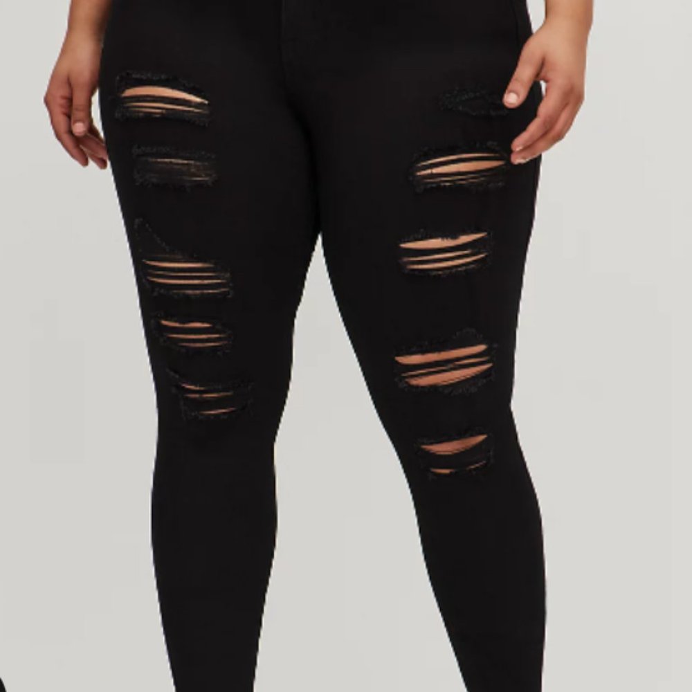 Torrid Bombshell Skinny Jeans - Size 22S